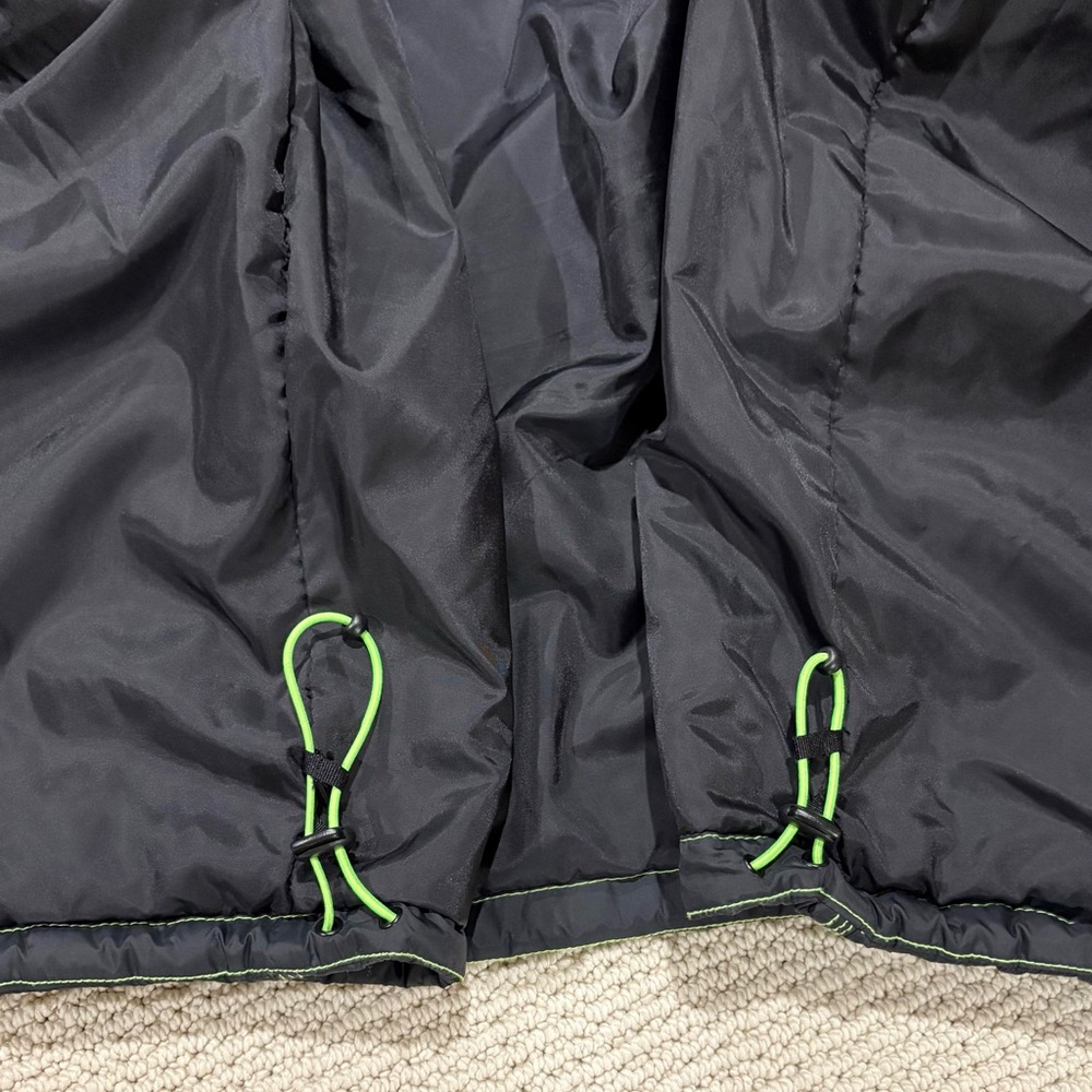 Huk Performance Fishing puffer jacket coat men’s XXL warm lightweight black/neon - Picture 11 of 11